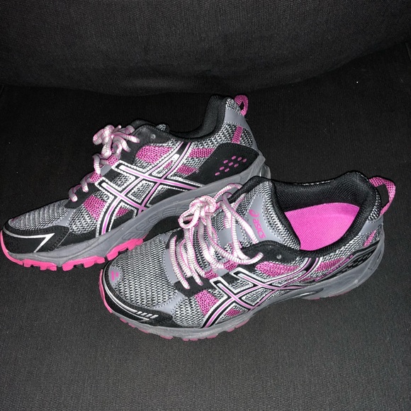 asics gray and pink